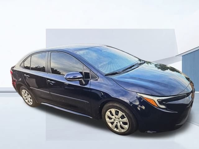Used 2023 Kia Forte GT-Line w/ GT-Line Technology Package image 3