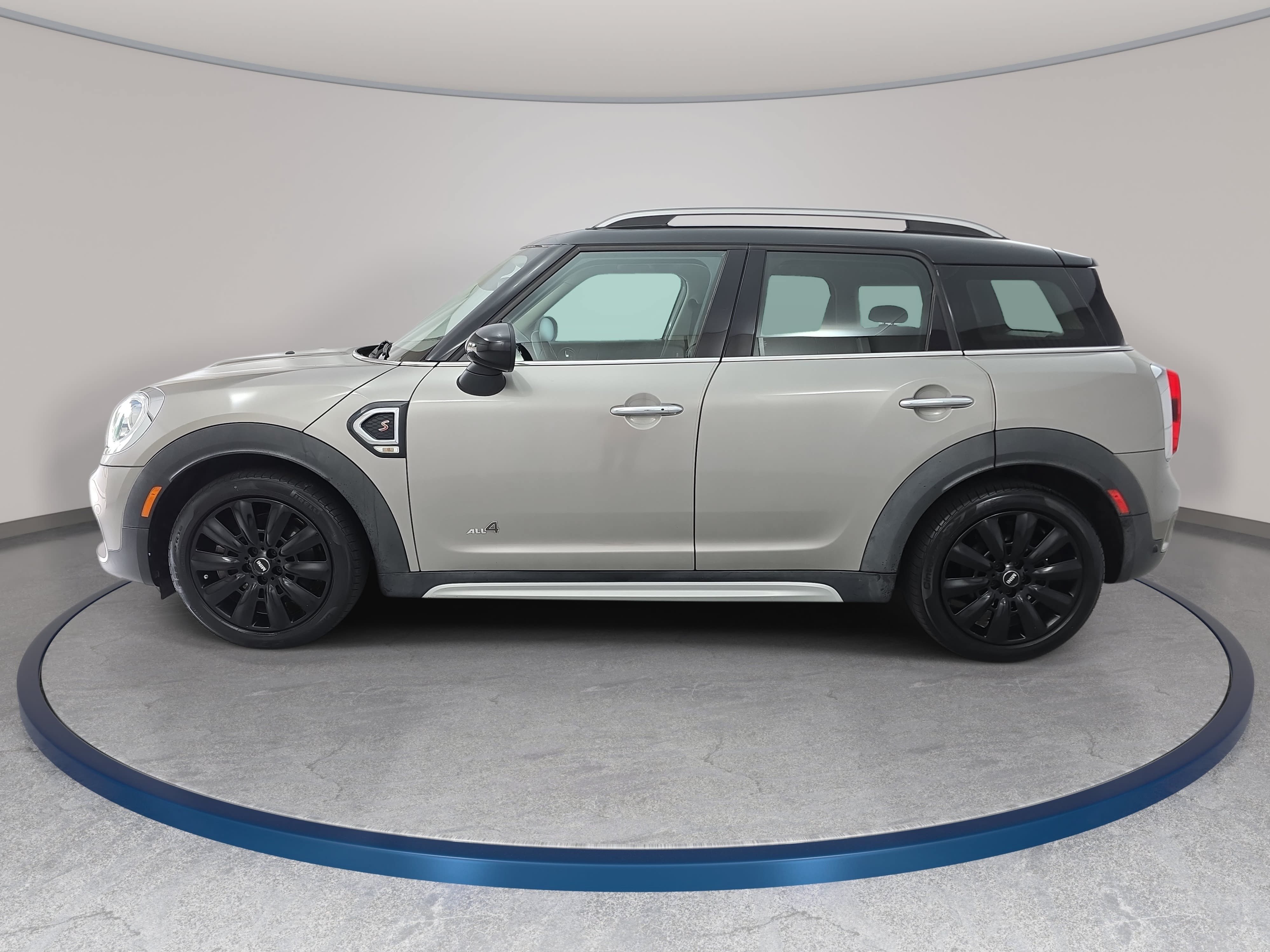 Used 2019 MINI Cooper Countryman S w/ Premium Package AWD/4WD image 8