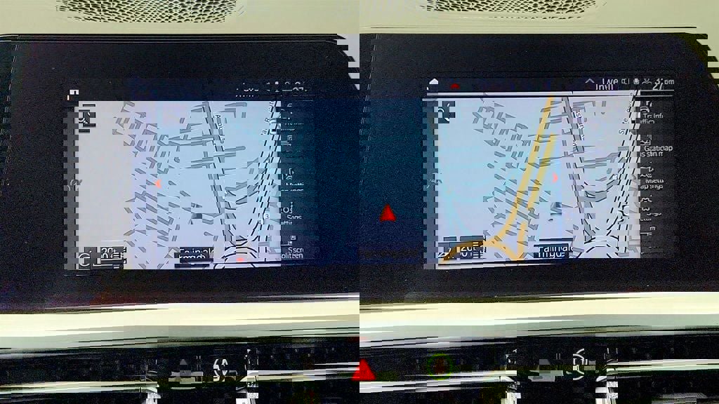 Used 2021 BMW 430i xDrive Coupe w/ Convenience Package image 20