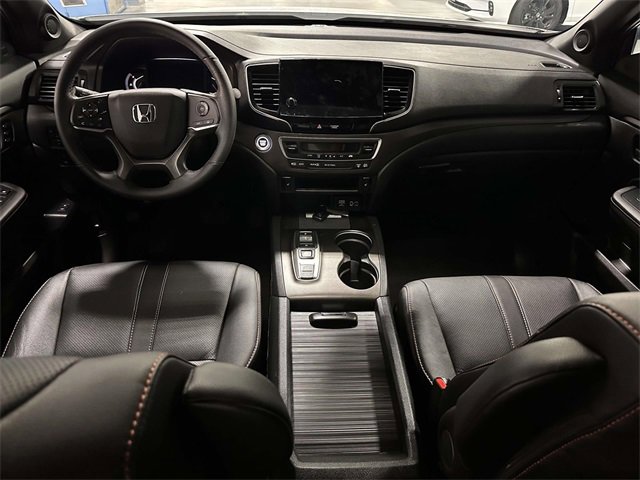 Certified 2022 Honda Passport TrailSport image 17