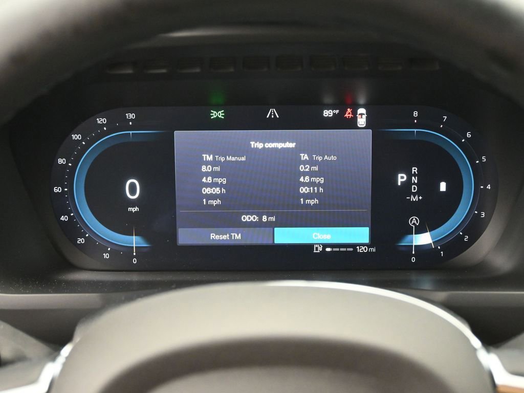 New 2025 Volvo XC90 B6 Plus w/ Protection Package Premier image 9