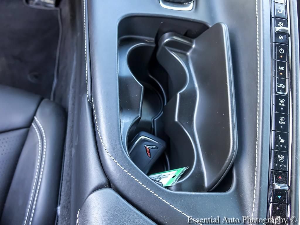 Used 2024 Chevrolet Corvette Stingray Premium Conv w/ Z51 Performance Package RWD image 17