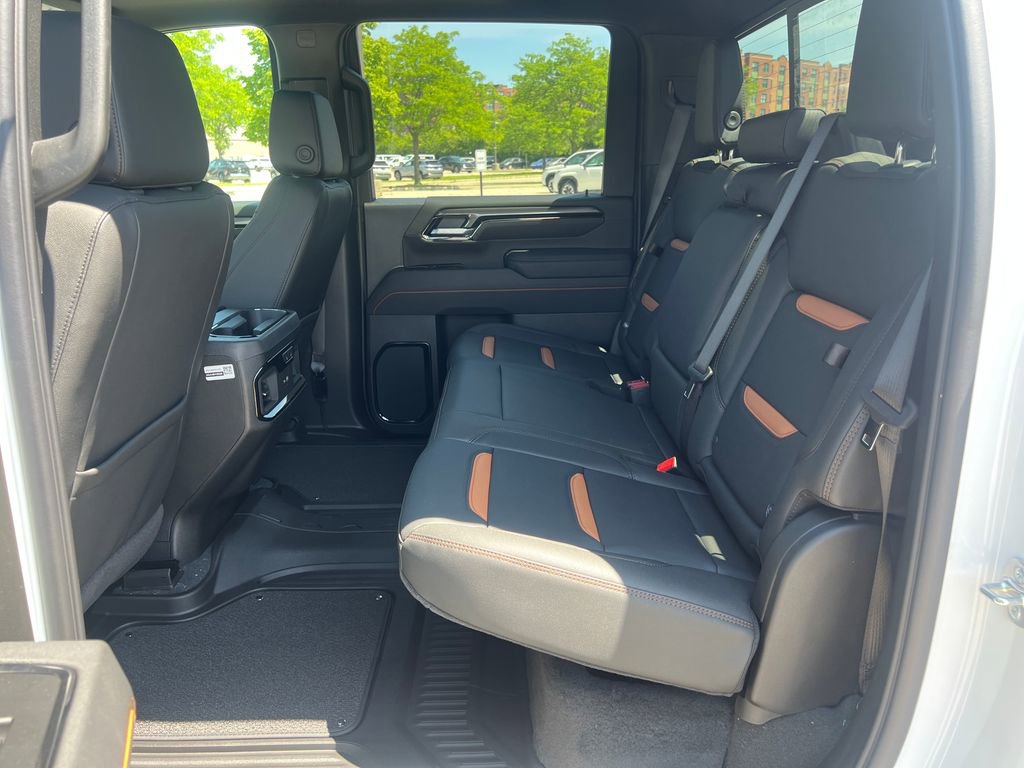 New 2026 GMC Sierra 2500 AT4 w/ AT4 Premium Plus Package AWD/4WD image 29