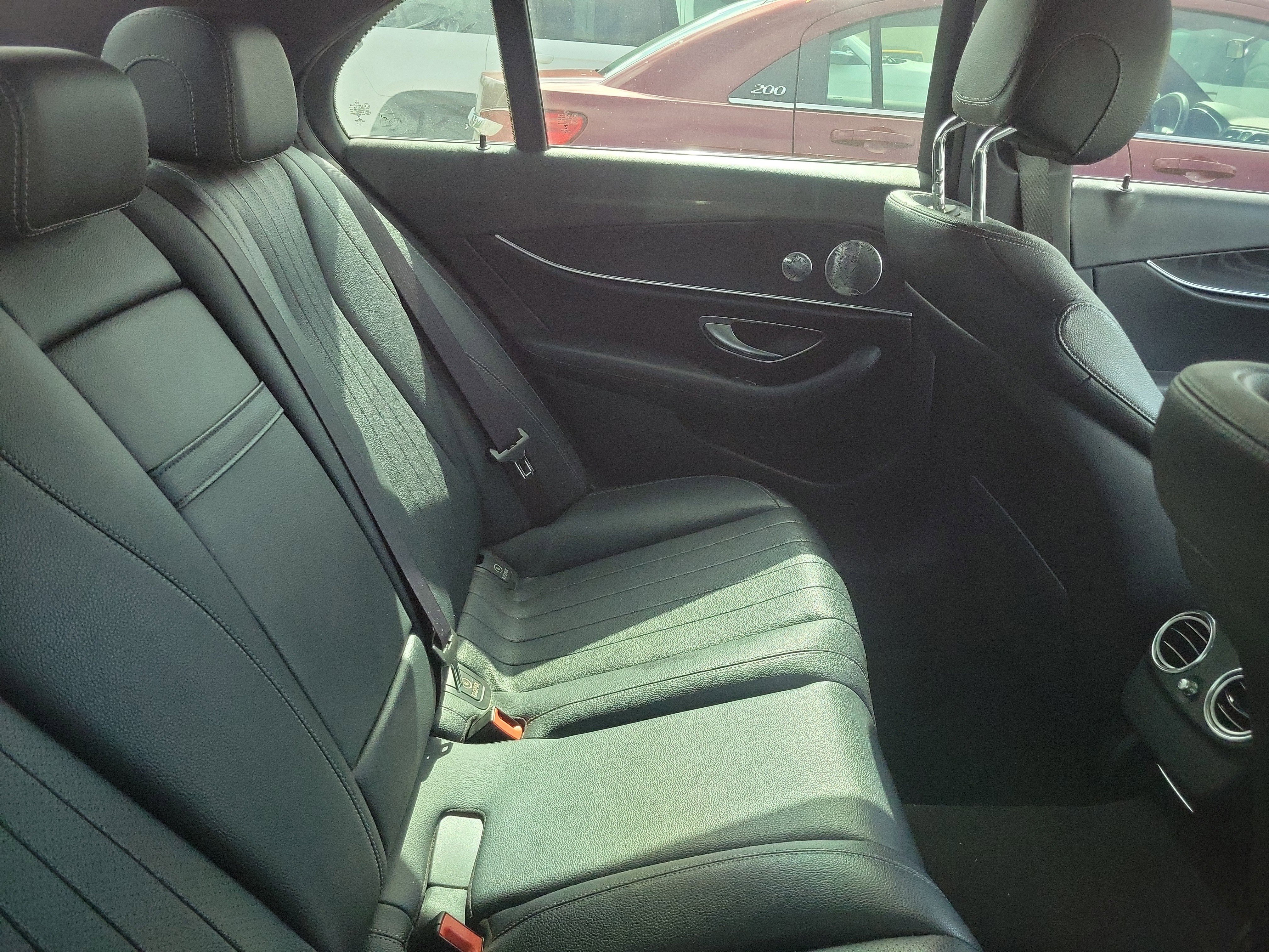 Used 2019 Mercedes-Benz E 300 image 10