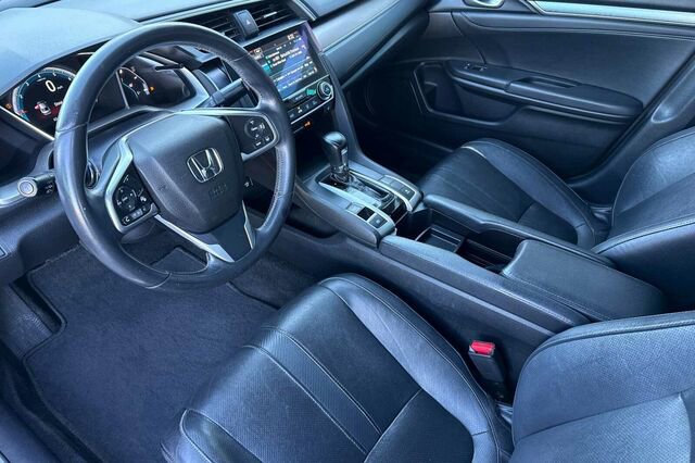 Used 2016 Honda Civic Touring image 10