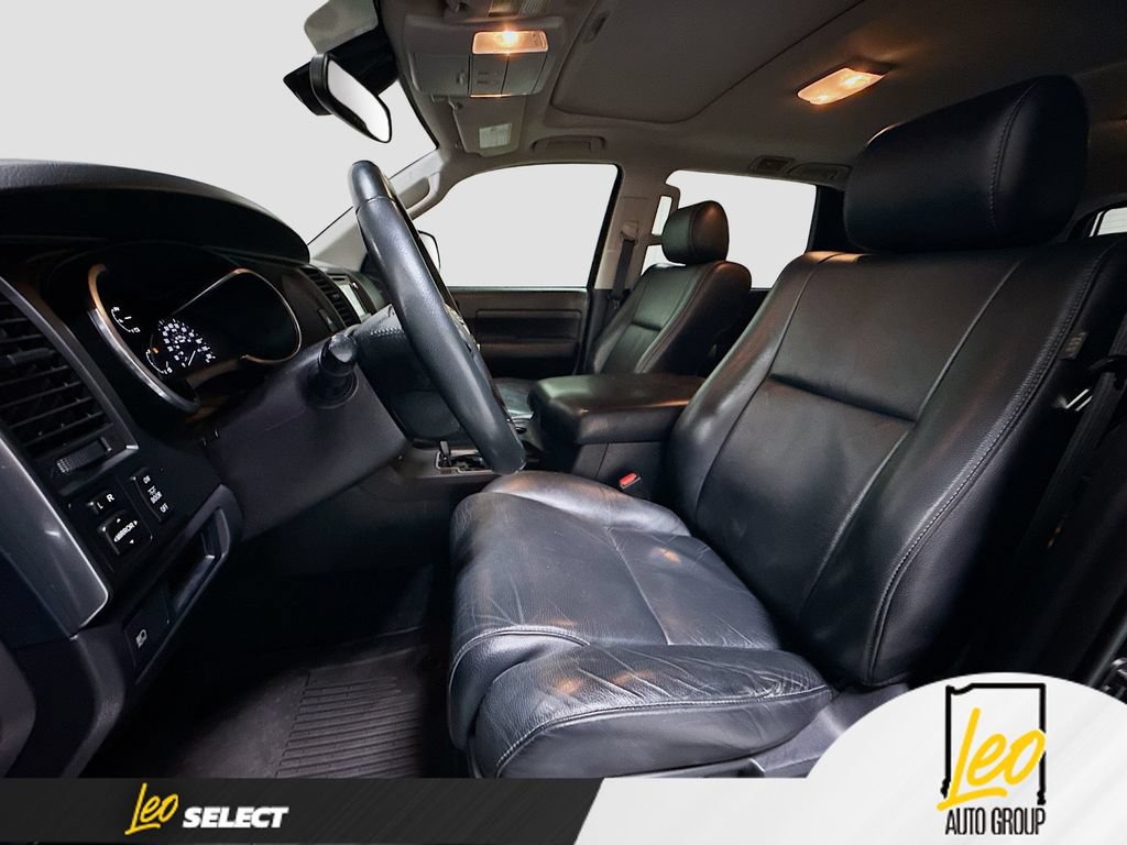 Used 2019 Toyota Sequoia TRD Sport w/ TRD Sport Premium Package AWD/4WD image 24