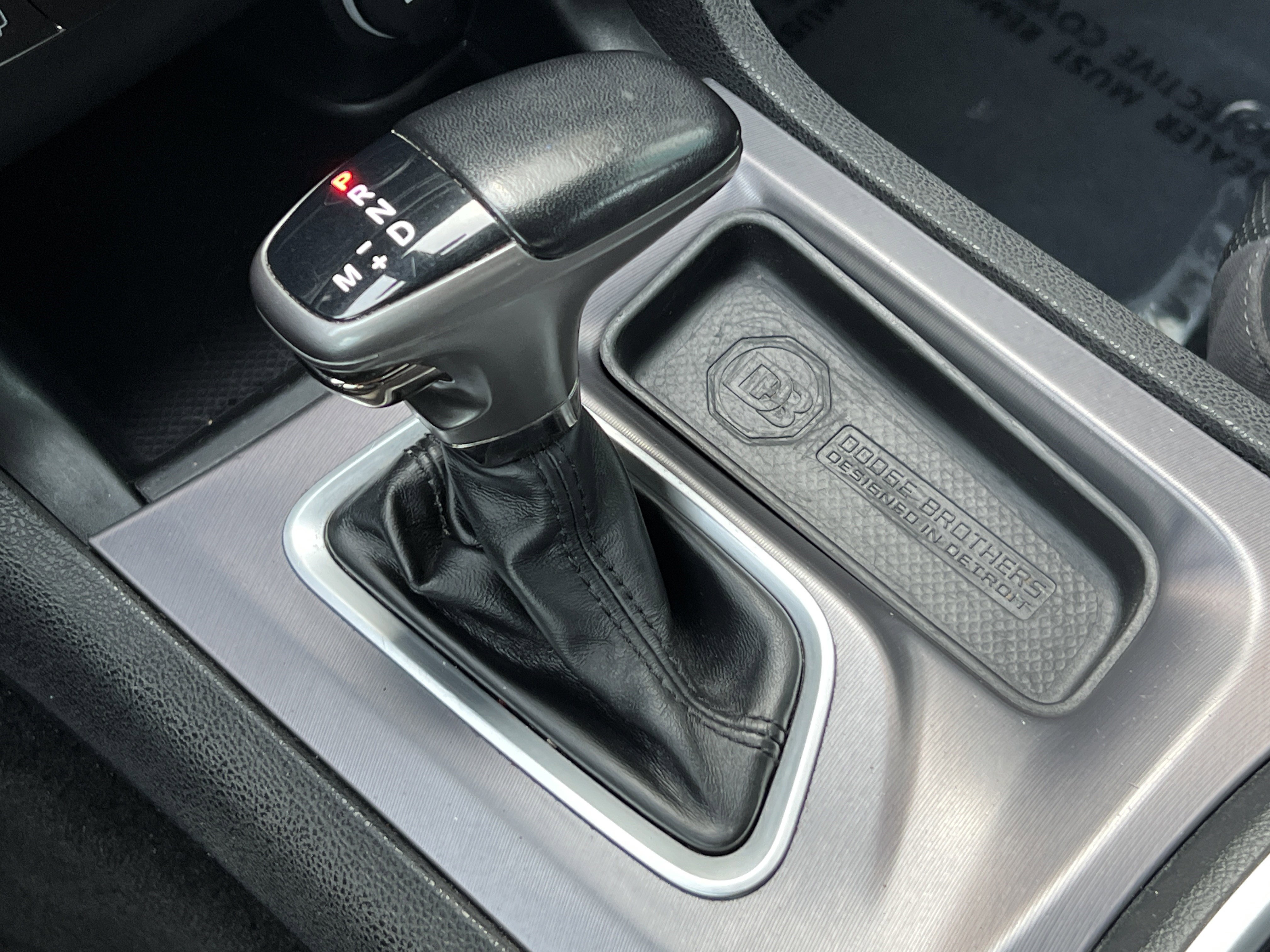 Used 2019 Dodge Charger SXT w/ Leather Interior Group RWD image 30