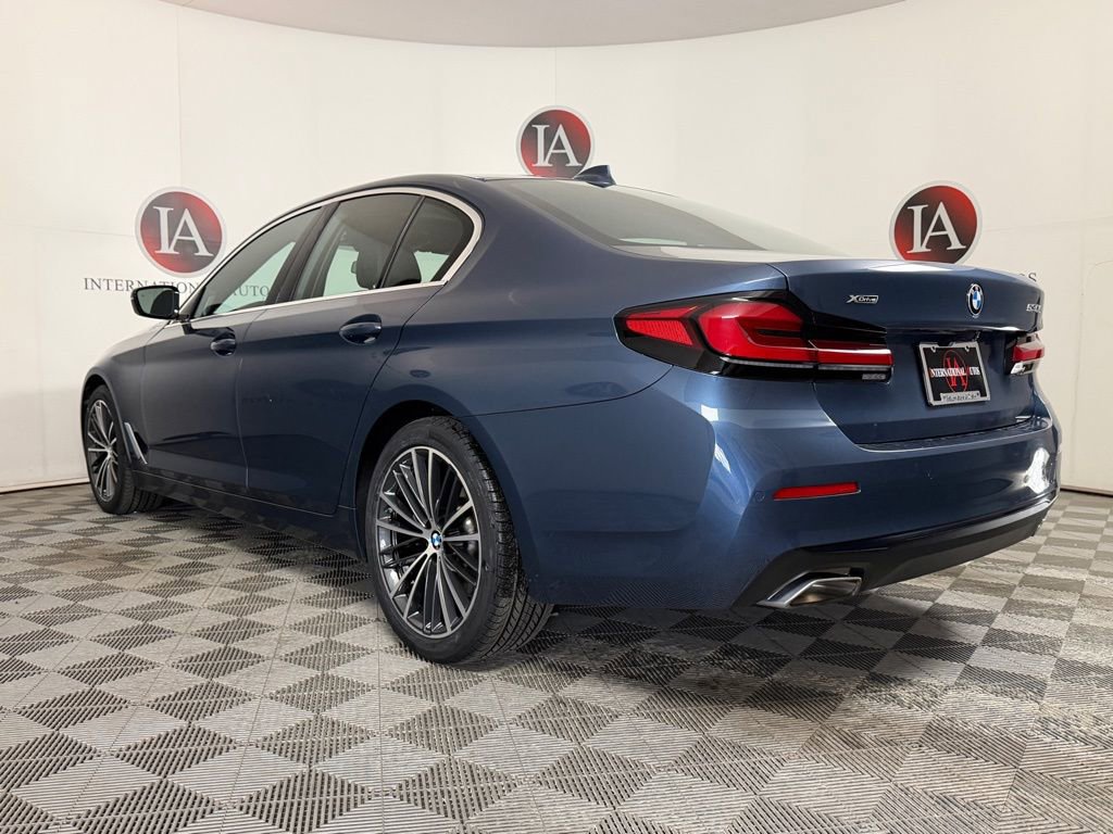 Certified 2023 BMW 530i xDrive w/ Premium Package image 9