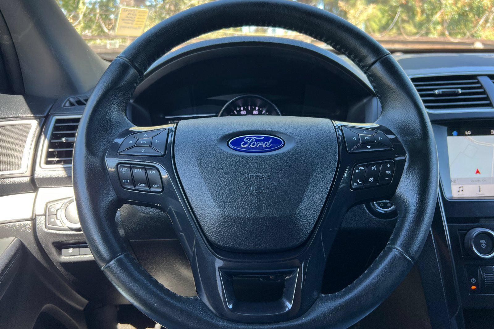 Certified 2017 Ford Explorer XLT w/ Equipment Group 201A FWD image 26
