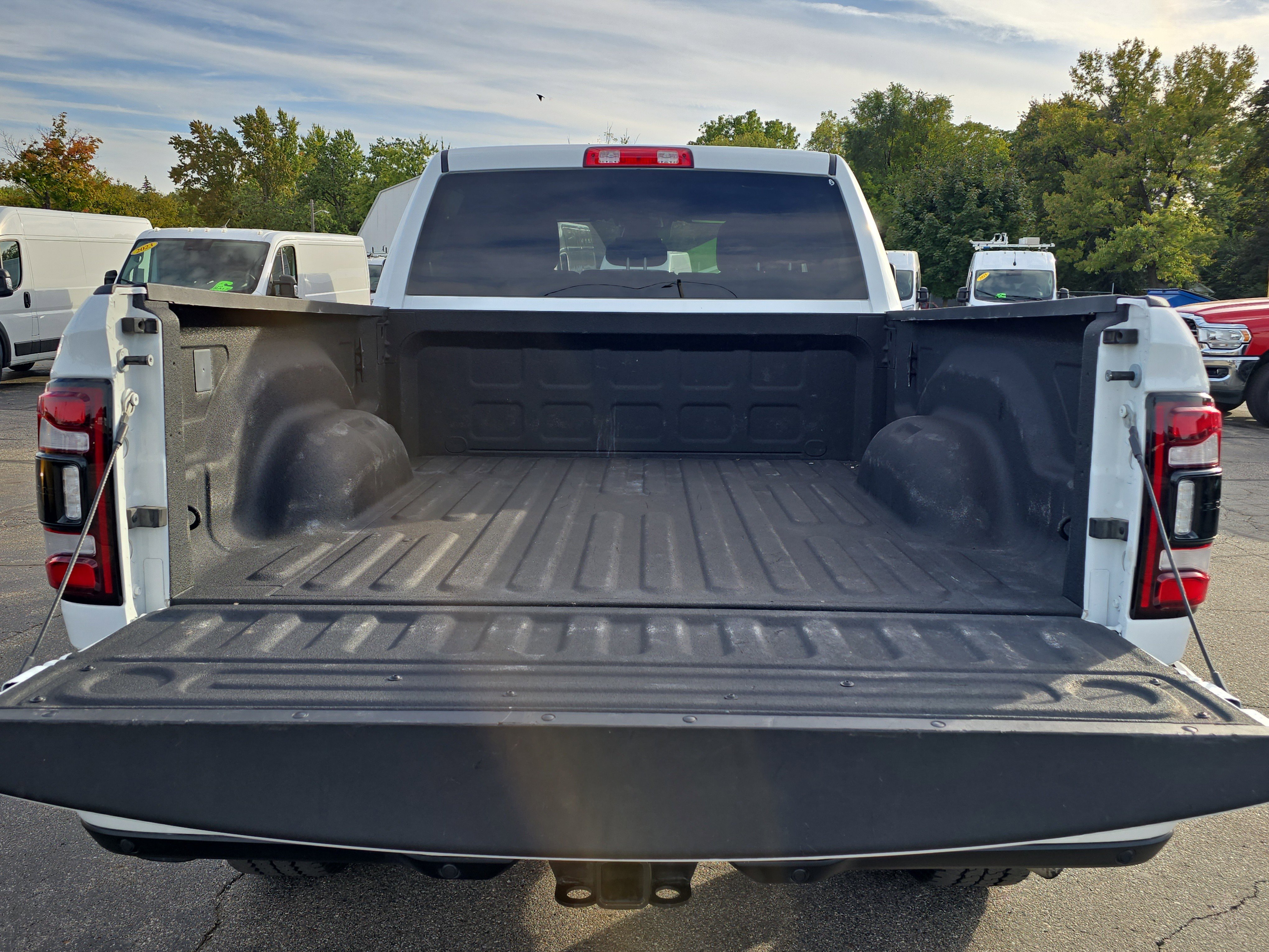 Used 2024 RAM 2500 Big Horn w/ Night Edition image 7