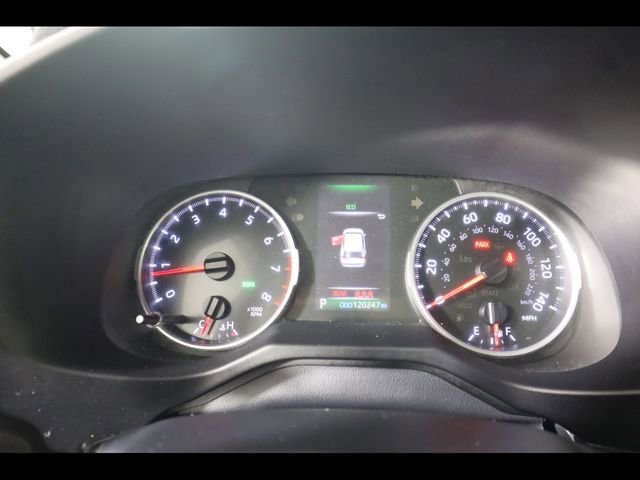 Used 2020 Toyota RAV4 LE w/ All Weather Liner Package image 33