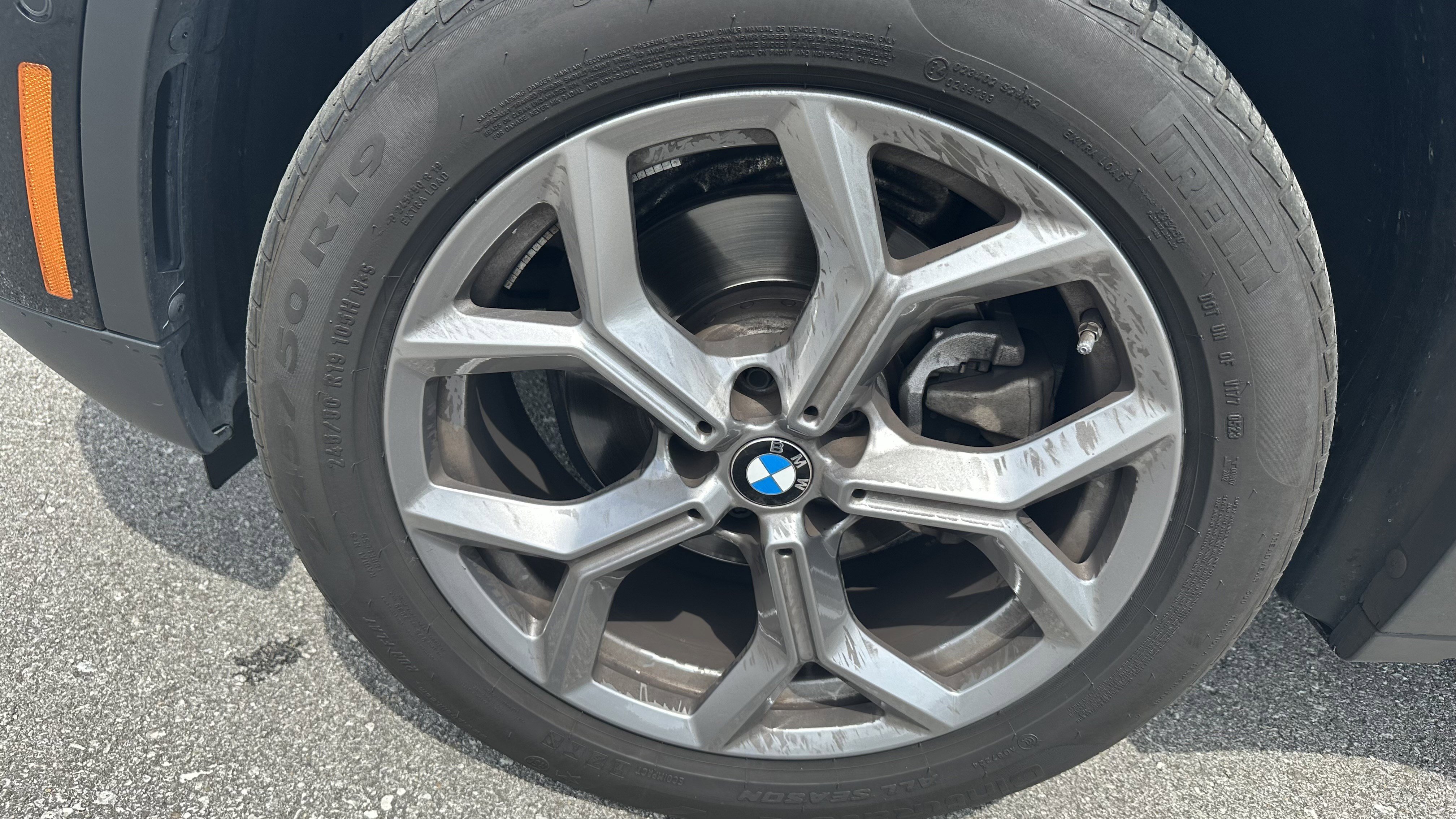 Used 2023 BMW X3 xDrive30i w/ Convenience Package AWD/4WD image 12