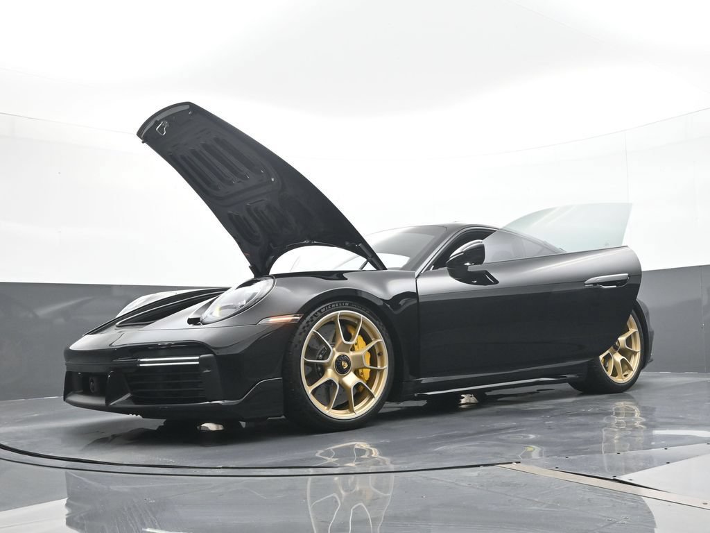 Certified 2024 Porsche 911 Turbo AWD/4WD image 28