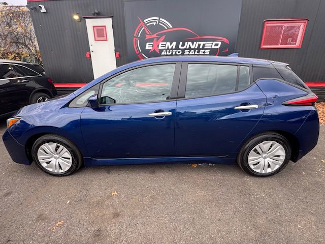 Used 2023 Nissan Leaf S FWD image 3