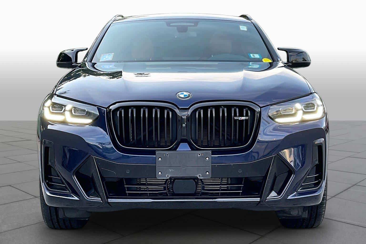 Used 2022 BMW X4 M40i AWD/4WD image 3