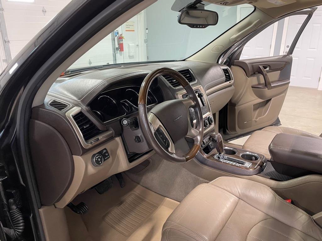 Used 2015 GMC Acadia Denali image 9