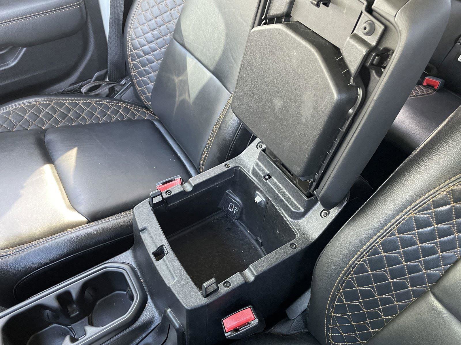 Certified 2021 Jeep Wrangler Unlimited Sahara image 29