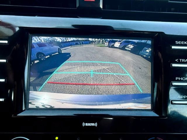 Used 2020 Toyota Camry LE FWD image 31