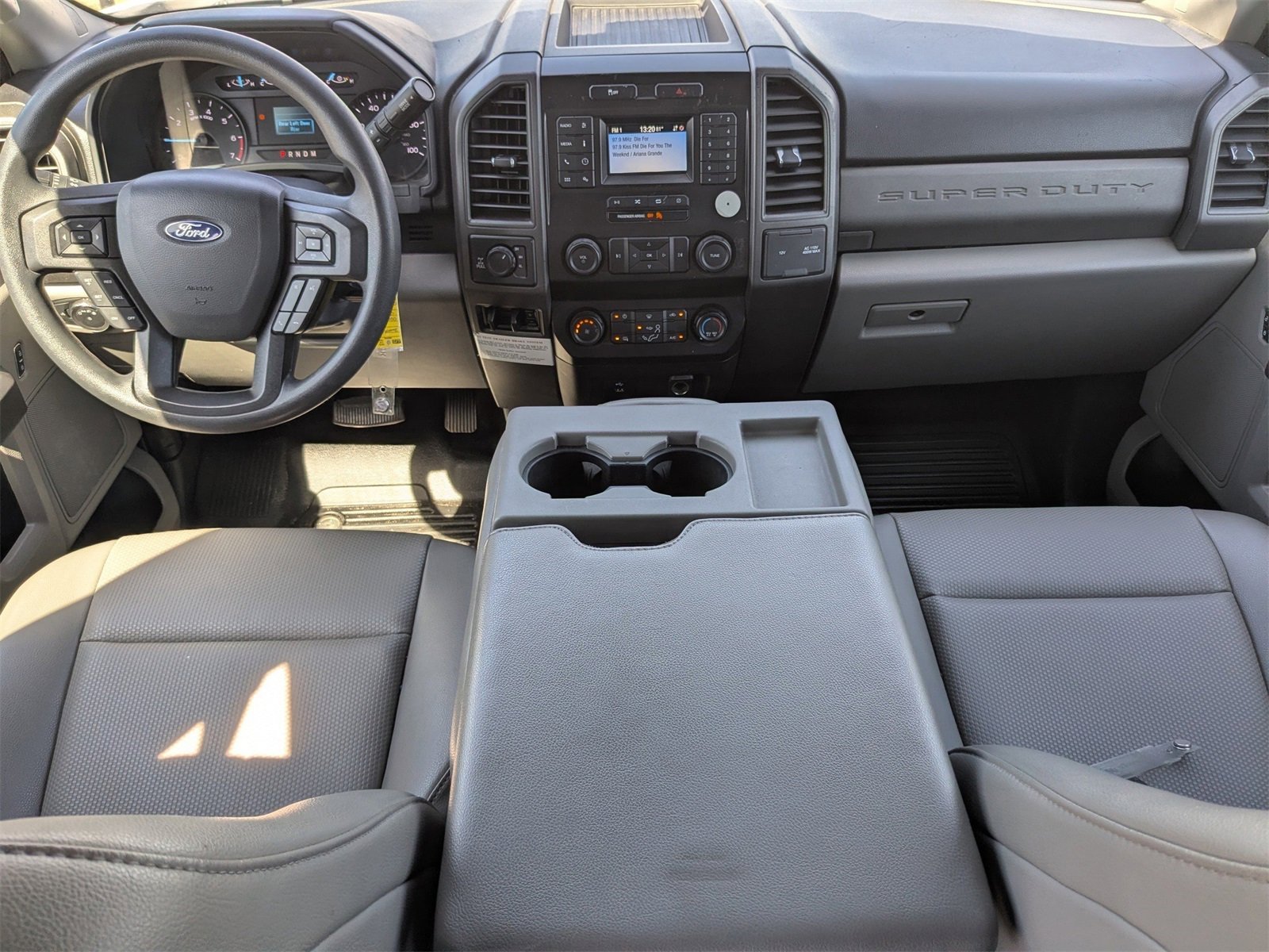 Used 2022 Ford F350 XL w/ Power Equipment Group image 15