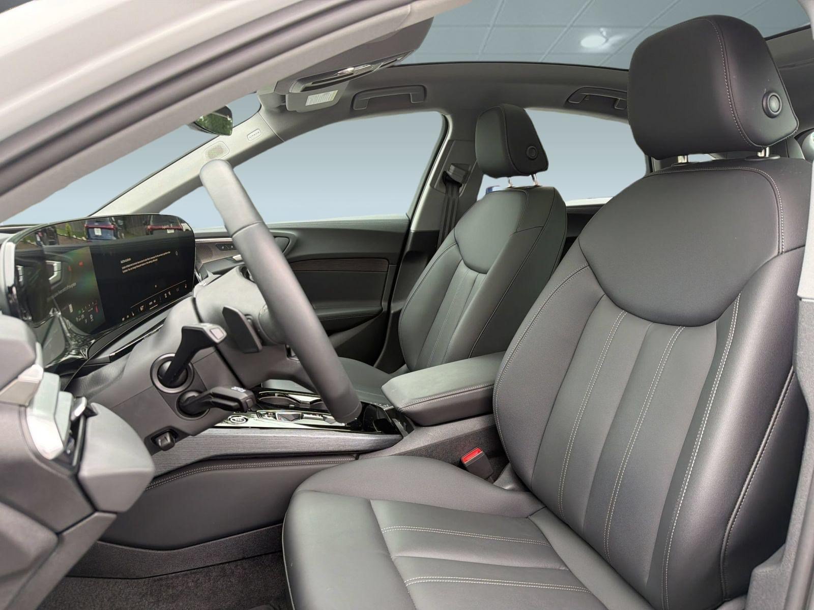Certified 2025 Audi A5 2.0T Premium Plus w/ Premium Plus AWD/4WD image 5