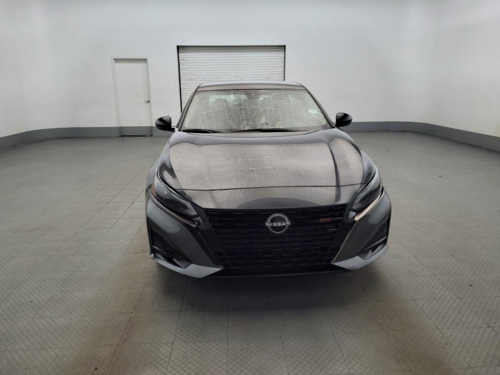 Used 2023 Nissan Altima 2.5 SR AWD/4WD image 14