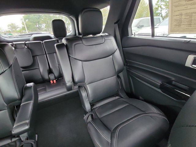 Used 2023 Ford Explorer ST w/ Equipment Group 401A image 6