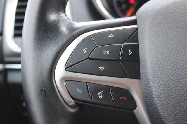 Used 2021 Jeep Grand Cherokee Limited AWD/4WD image 15