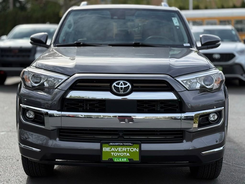 Used 2022 Toyota 4Runner Limited AWD/4WD image 8