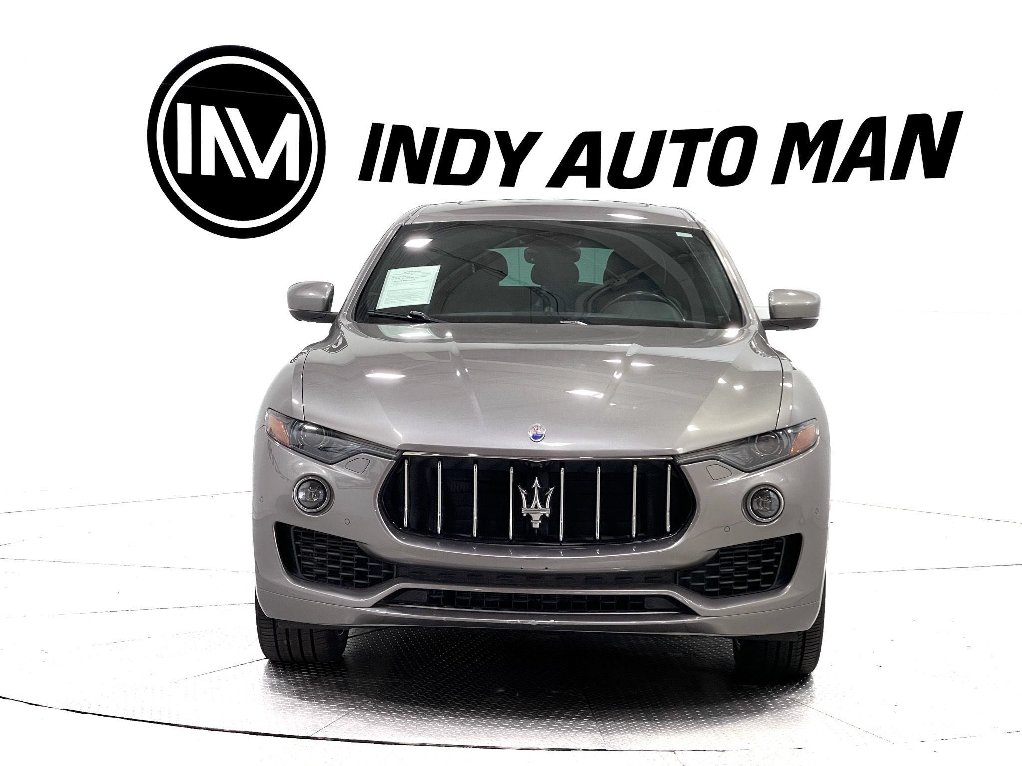 Used 2021 Maserati Levante AWD/4WD image 9