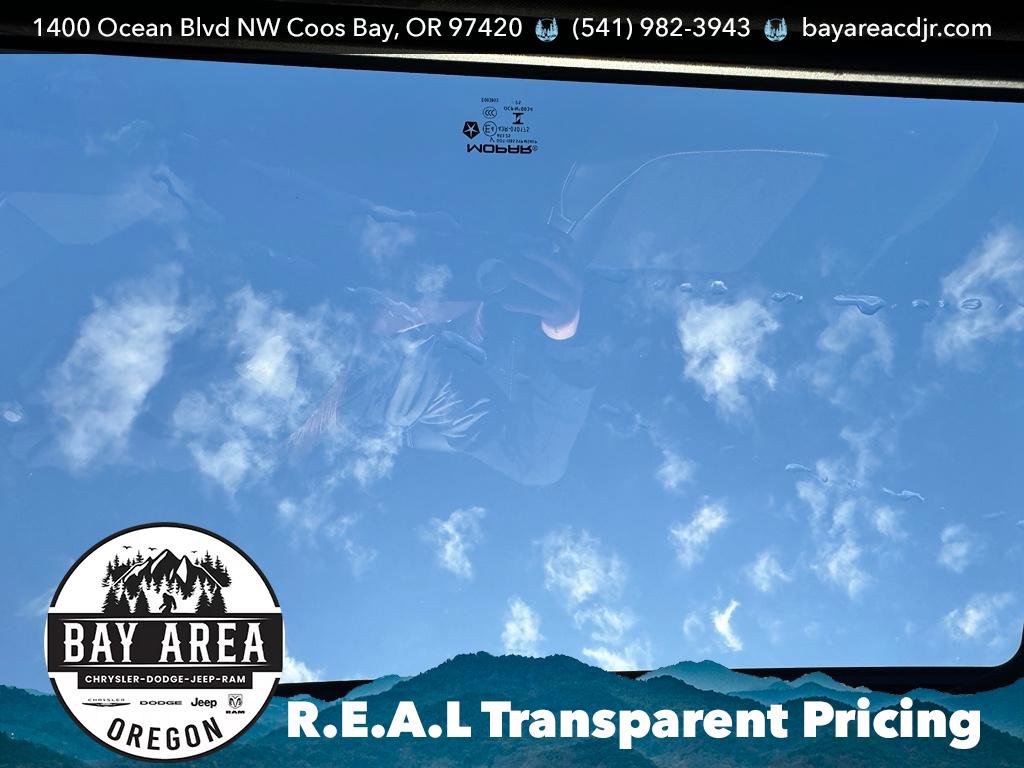 New 2026 Jeep Grand Cherokee Altitude image 24