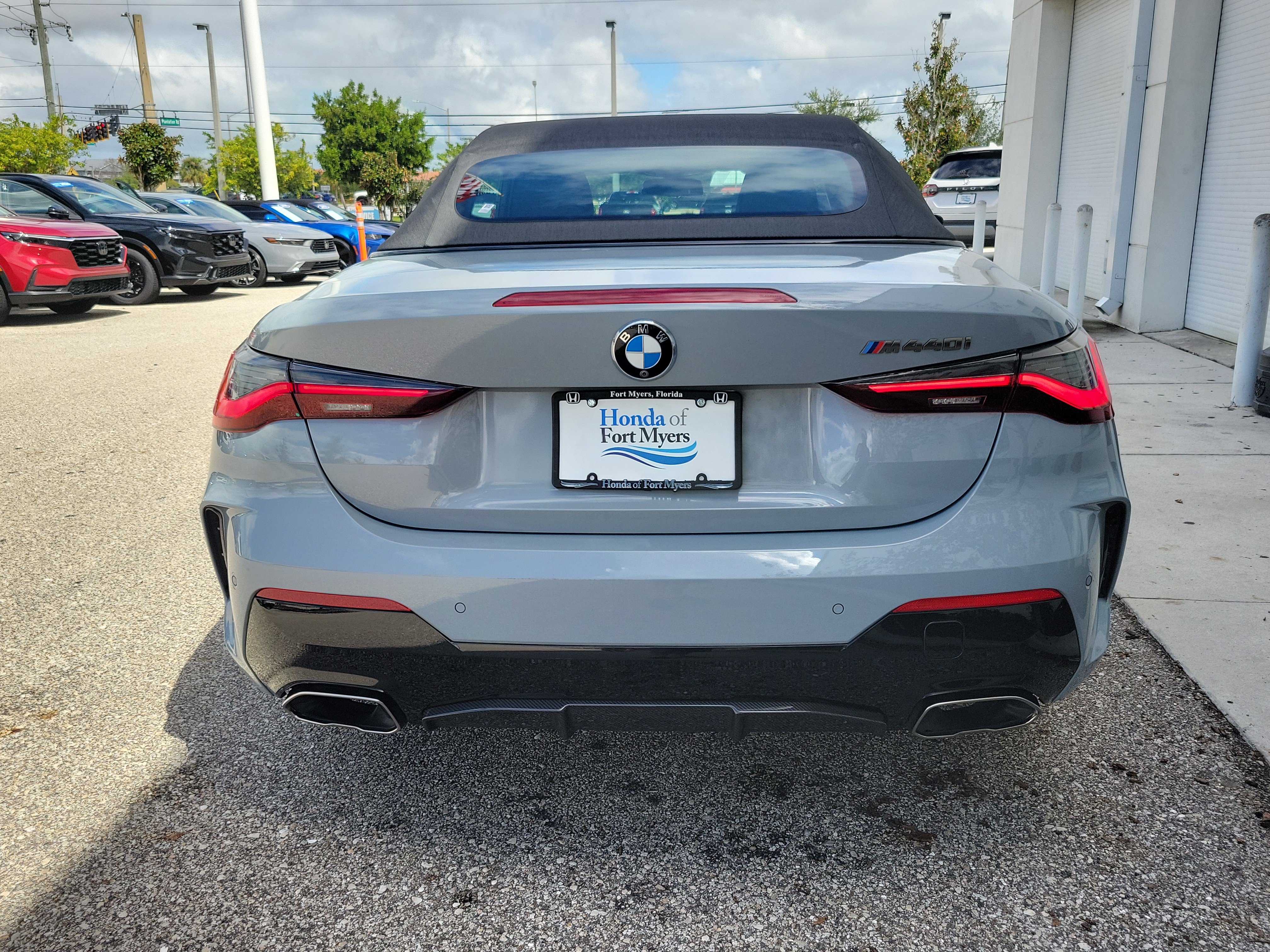Used 2022 BMW M440i Convertible w/ M Carbon Exterior Package RWD image 5