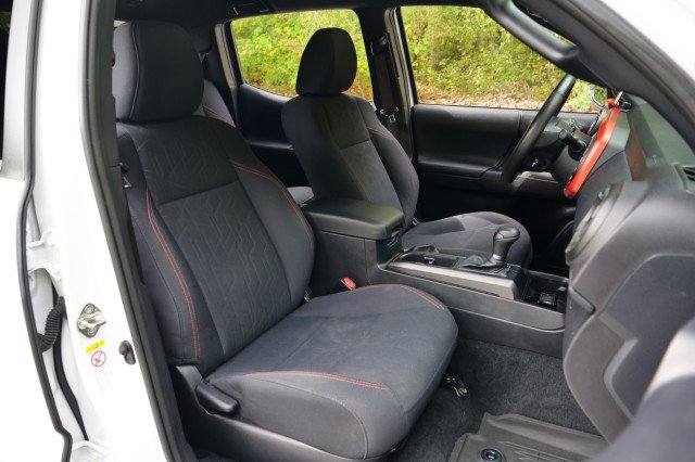 Used 2020 Toyota Tacoma TRD Sport image 45