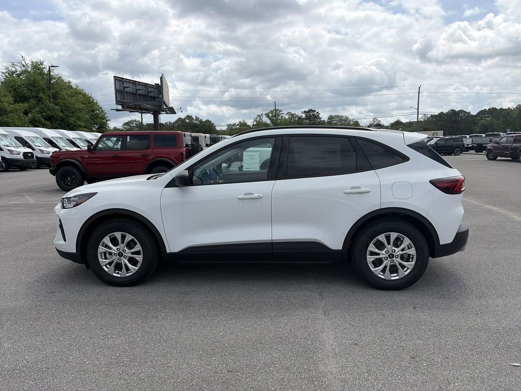 Used 2025 Ford Escape Active w/ Tech Pack #1 FWD image 4
