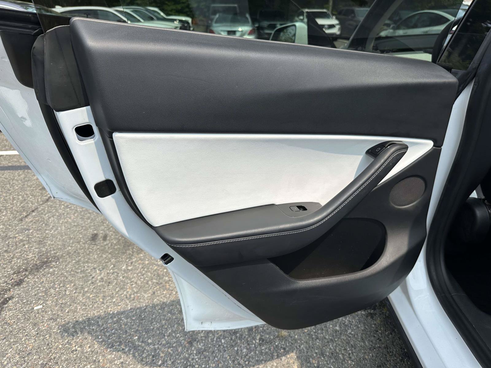 Used 2020 Tesla Model Y Long Range AWD/4WD image 19
