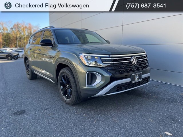 New 2026 Volkswagen Atlas Peak Edition