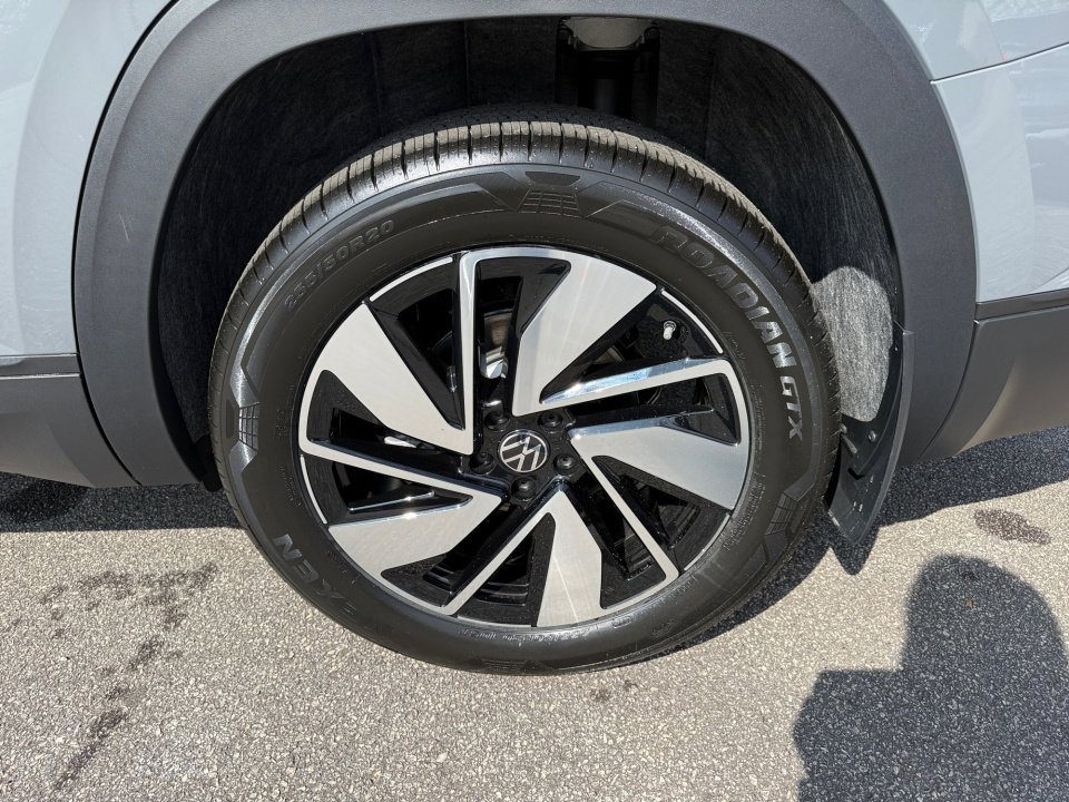 New 2026 Volkswagen Atlas SE image 22