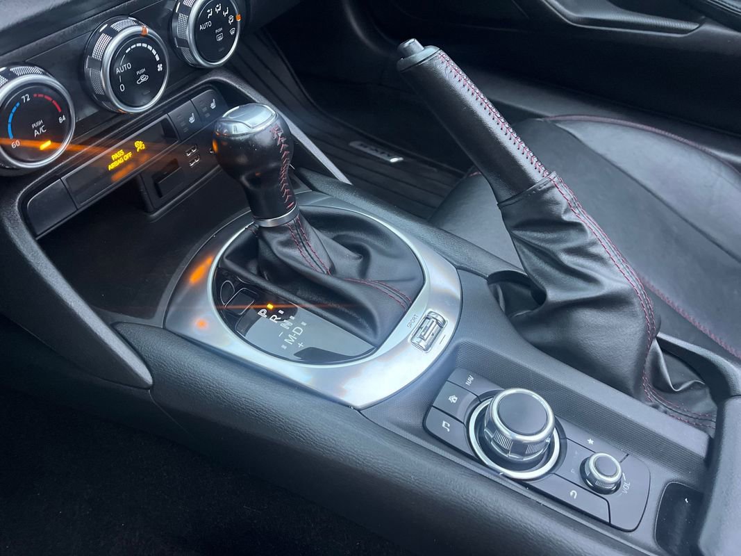 Used 2019 MAZDA MX-5 Miata Grand Touring image 19