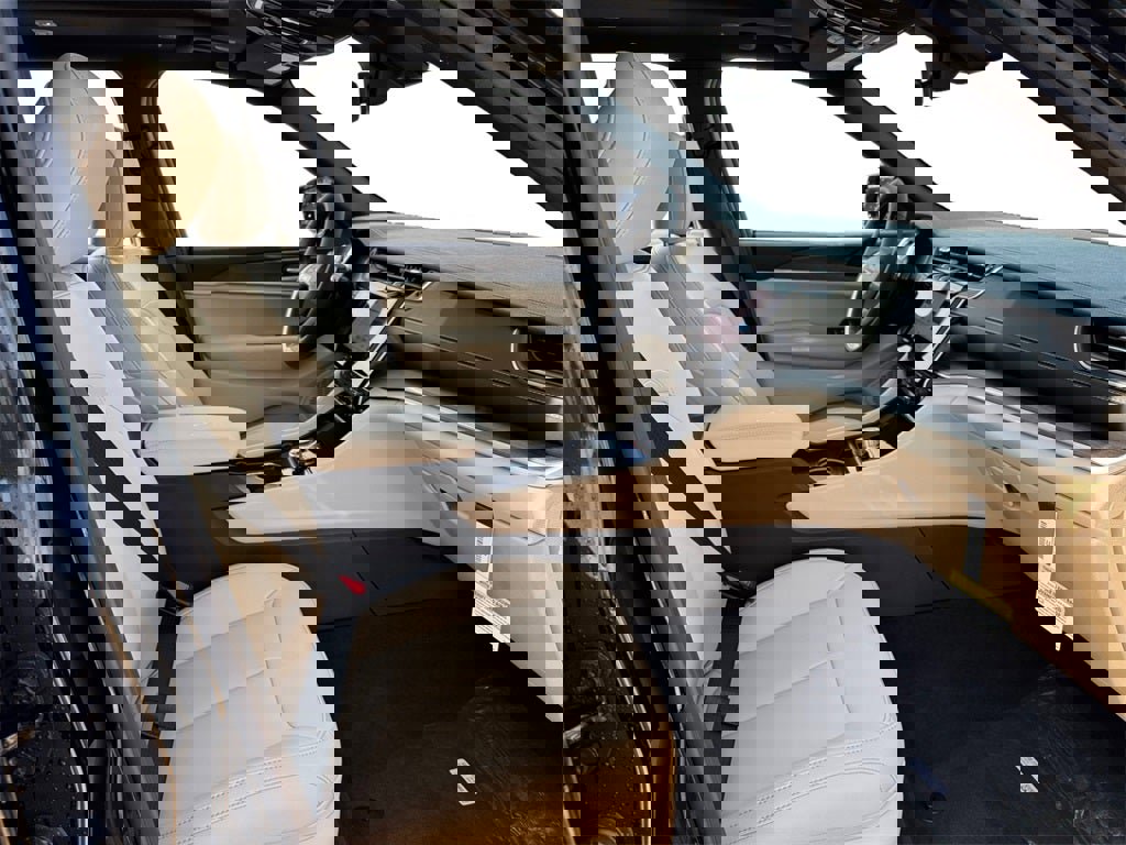 New 2025 Jeep Grand Cherokee L Limited w/ Black Appearance Package image 15