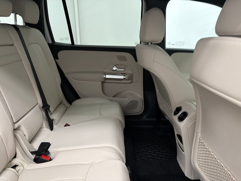 New 2026 Mercedes-Benz GLB 250 image 26