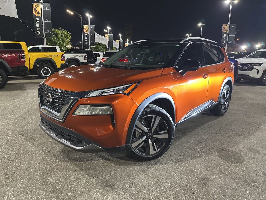 Used 2022 Nissan Rogue SL w/ SL Premium Package image 3