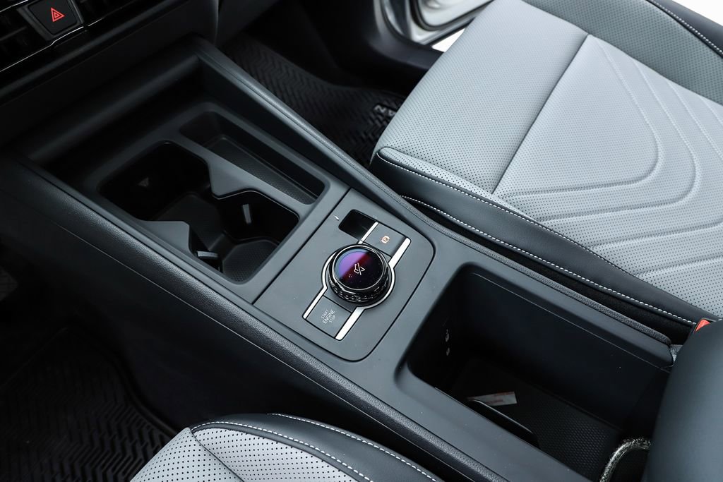 New 2026 Volkswagen Tiguan SE image 23