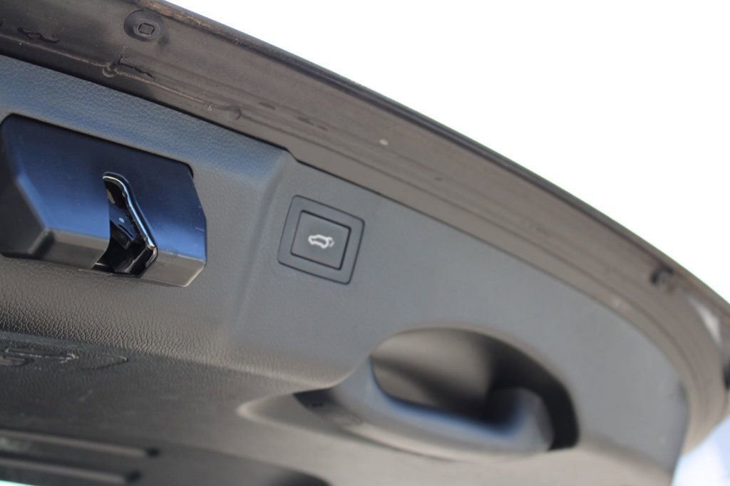 Used 2019 Hyundai Santa Fe XL image 37