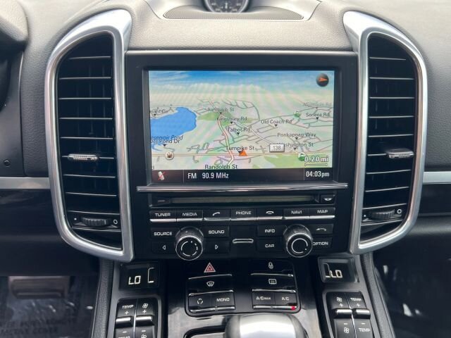Used 2012 Porsche Cayenne w/ Convenience Pkg AWD/4WD image 16