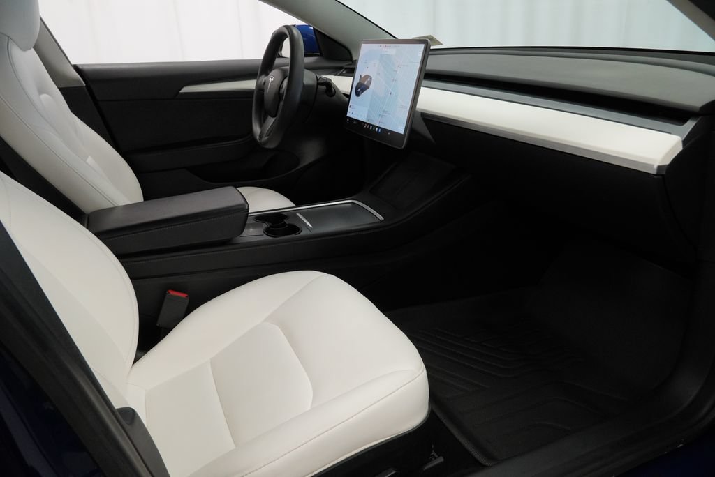 Used 2021 Tesla Model 3 Long Range AWD/4WD image 28