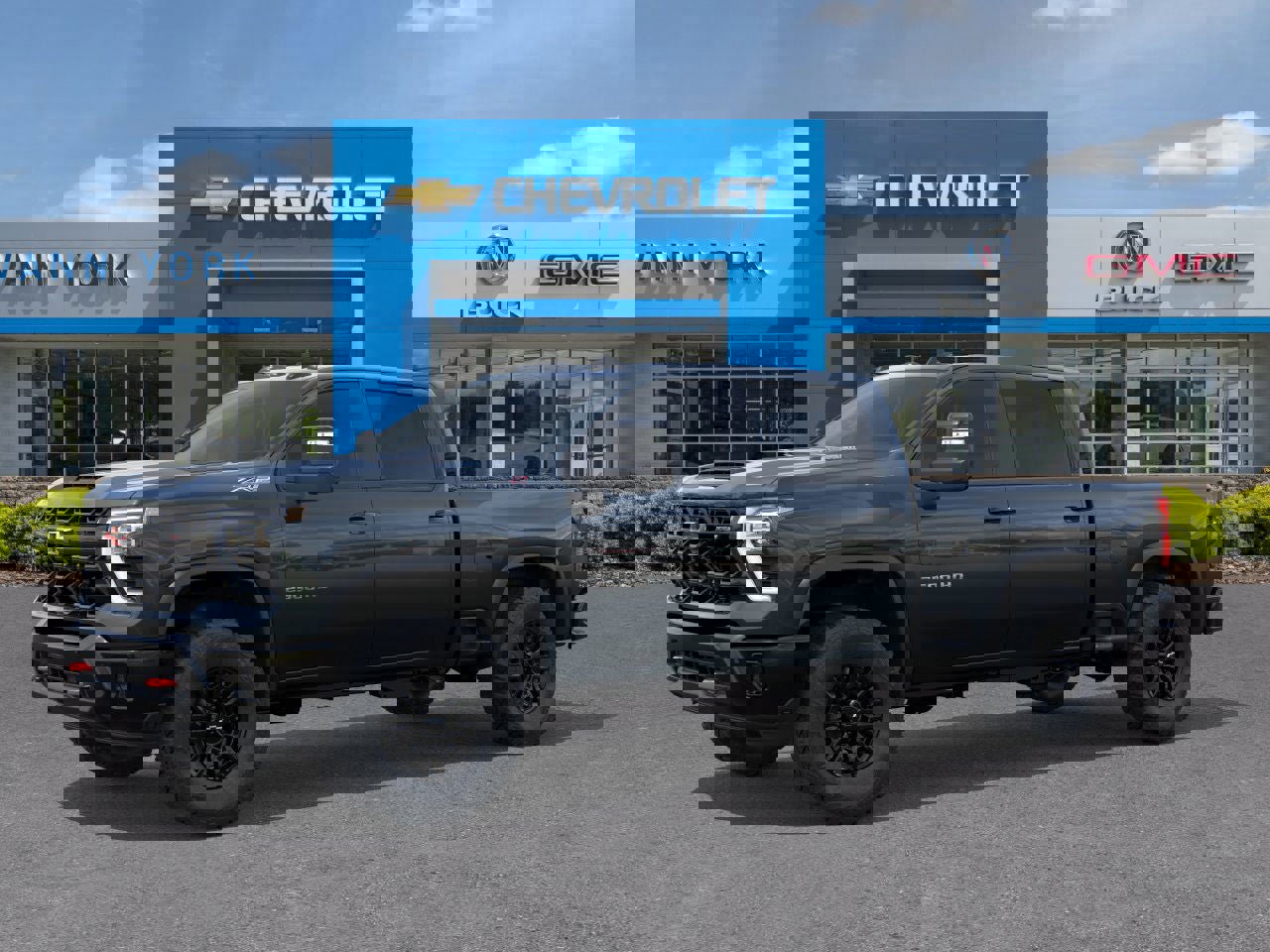 New 2026 Chevrolet Silverado 2500 ZR2 image 2