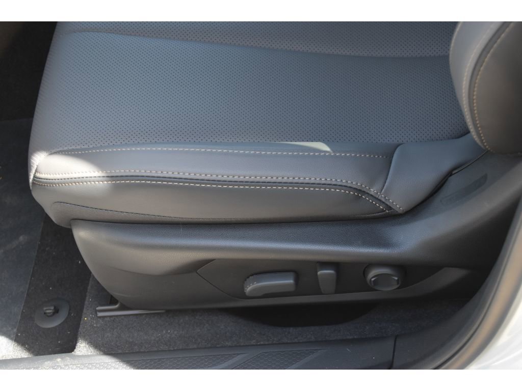 New 2026 Subaru Outback Limited XT AWD/4WD image 32