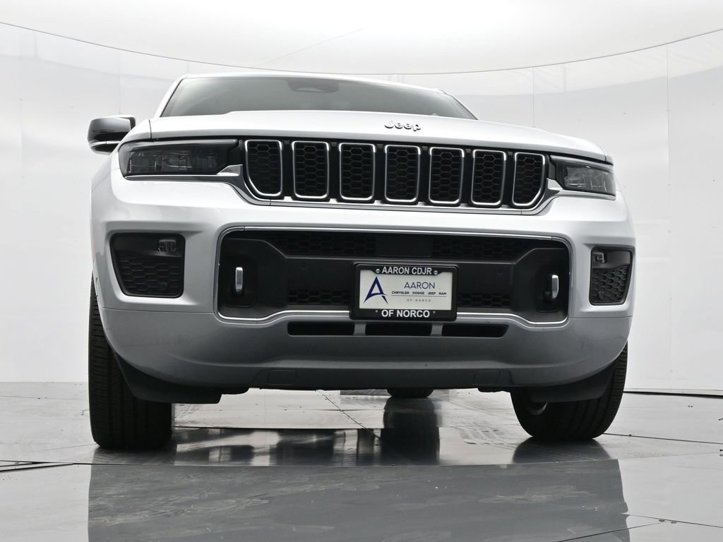 Used 2023 Jeep Grand Cherokee Overland image 40