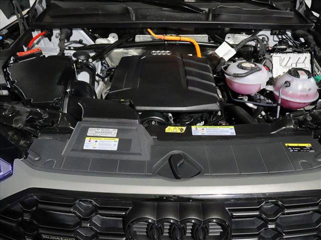 Used 2023 Audi Q5 e Premium Plus w/ Premium Plus Package image 28