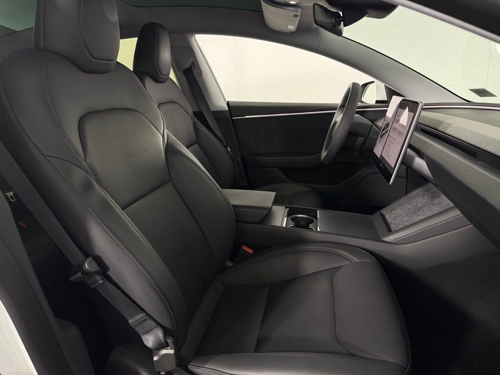 Used 2024 Tesla Model 3 Long Range image 33