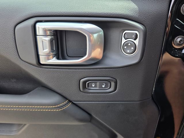 New 2026 Jeep Wrangler Unlimited Sahara AWD/4WD image 23